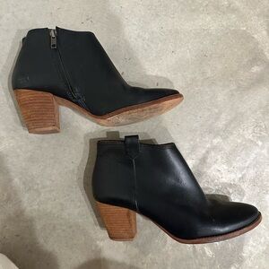 Madewell Black Leather Ankle Boots